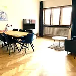 Apartment C.5 V Bankovnim Dome
