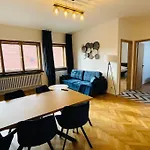 Apartment C.5 V Bankovnim Dome Kutna Hora