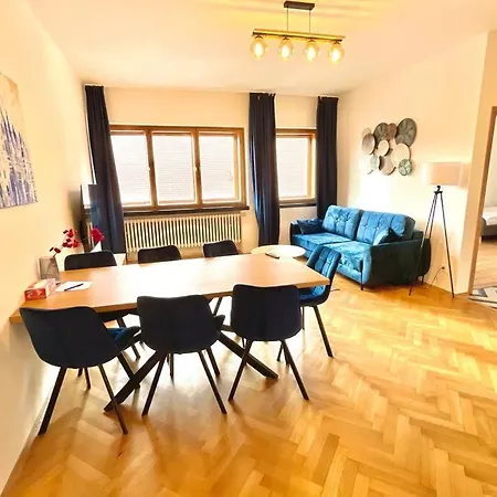 č.5 V Bankovním Domě Appartamento