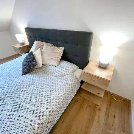 Appartamento č.5 V Bankovním Domě *