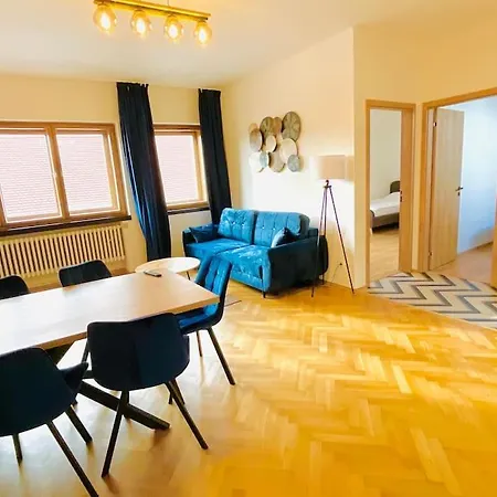 č.5 V Bankovním Domě Appartamento