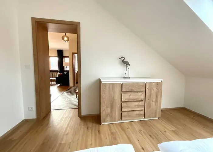 C.5 V Bankovnim Dome Apartament