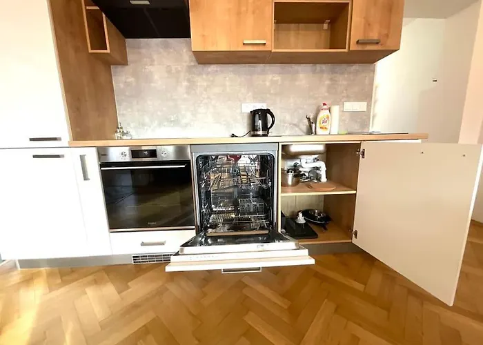 C.5 V Bankovnim Dome